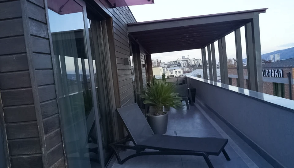 هتل توتا تفلیس